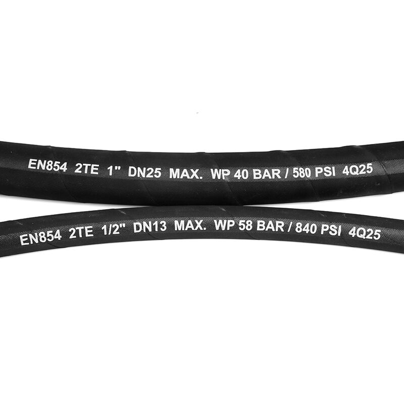 EN 854 2TE तेल और मौसम प्रतिरोधी कवर और अनुकूलन योग्य लंबाई के साथ कपड़ा प्रबलित हाइड्रोलिक रबर नली