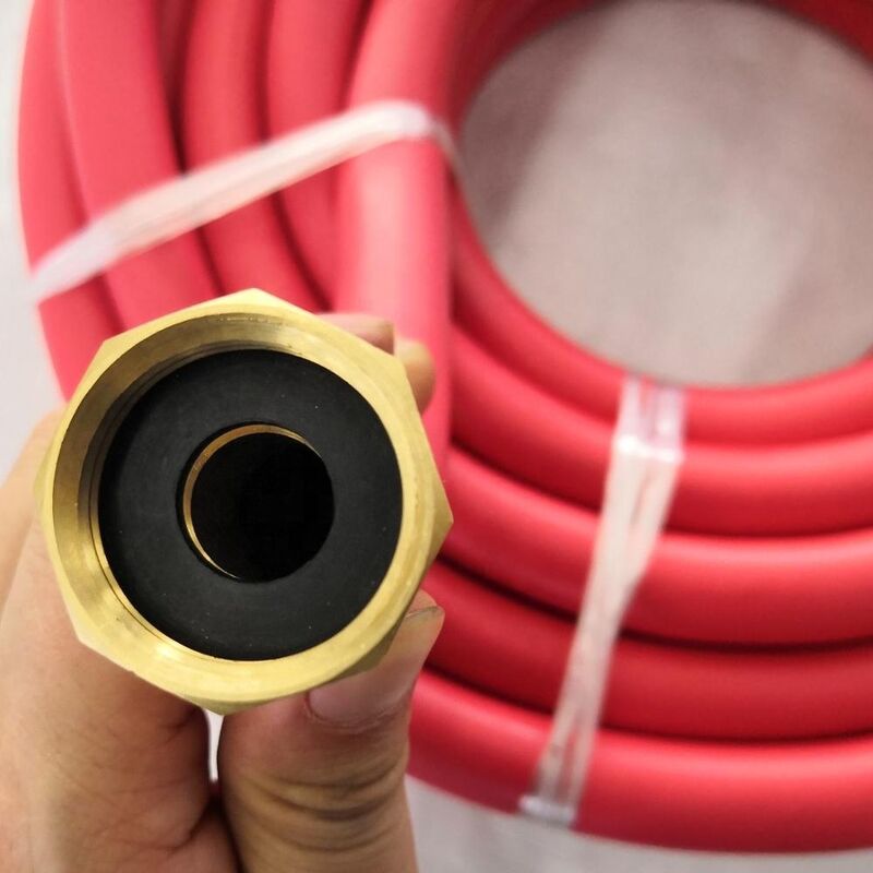 OEM Kink-Free Garden Hose with EPDM Synthetic Rubber Cover and 10bar/150psi Pressure for Lawn and Garden Use (ईपीडीएम सिंथेटिक रबर कवर और 10 बार/150पीएसआई दबाव के साथ लंगर मुक्त उद्यान नली)